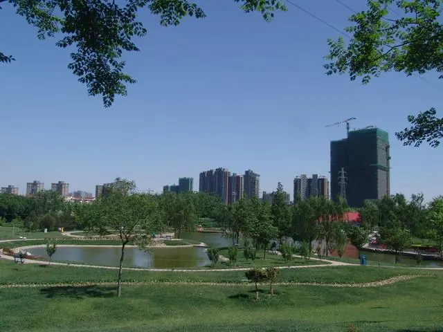 四得公园园景资料图，来自北京市园林绿化局公开图库